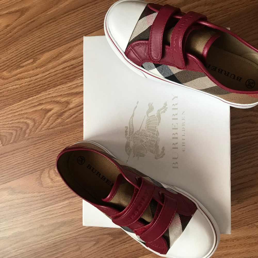 OFFICIAL Burberry Children Shoes